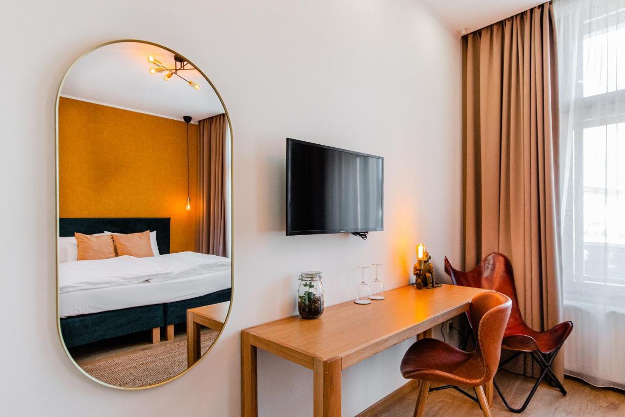 H11 Rooms אסטרגום מראה חיצוני תמונה